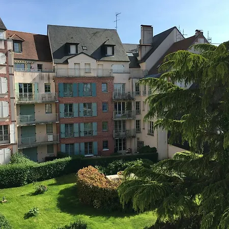 So Good Honfleur